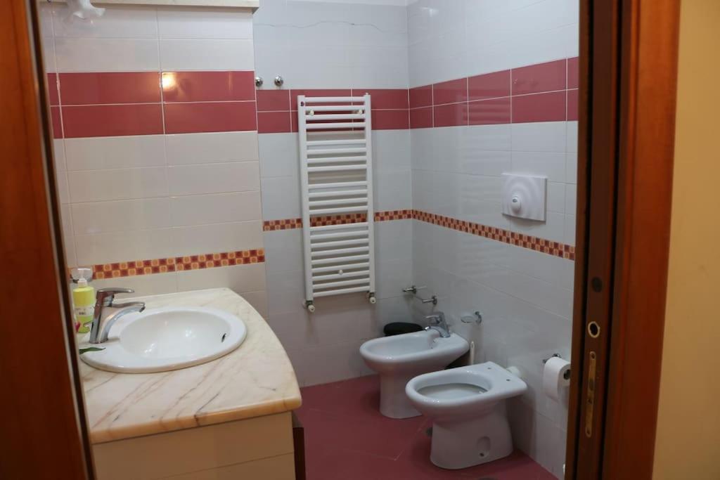 La Casa Del Sole Appartement Napels Buitenkant foto