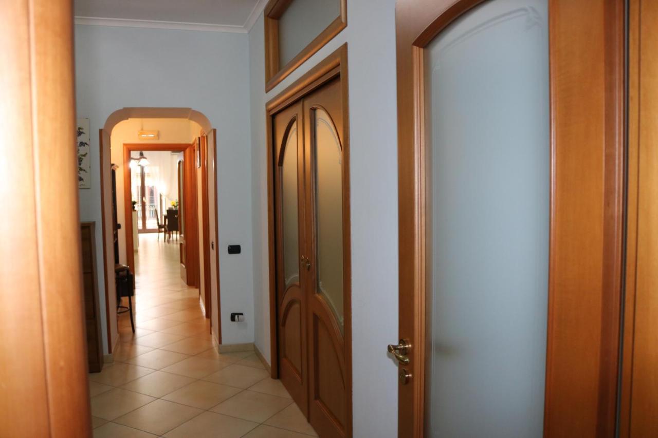 La Casa Del Sole Appartement Napels Buitenkant foto
